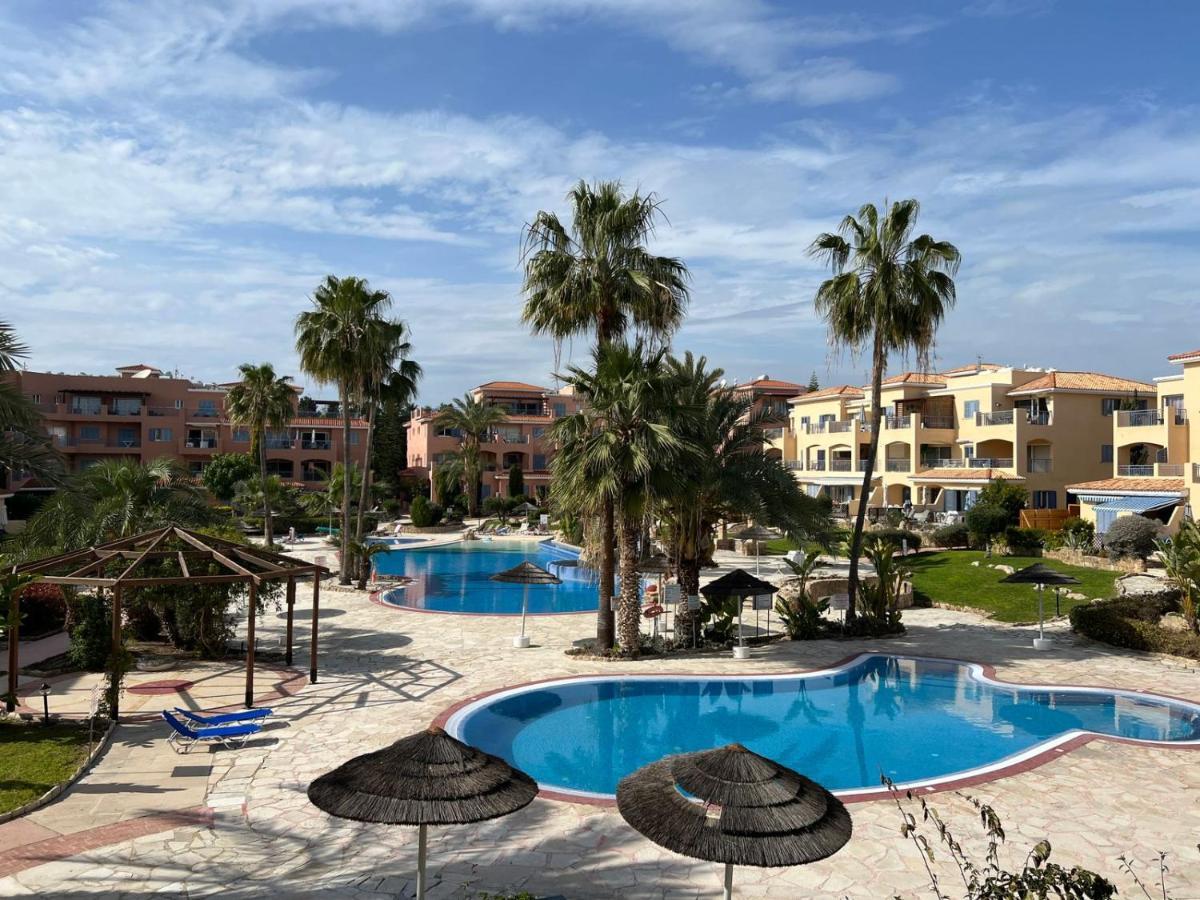 Tropical Paradise In Harbour Paphos, Central & Close To Beach Dış mekan fotoğraf